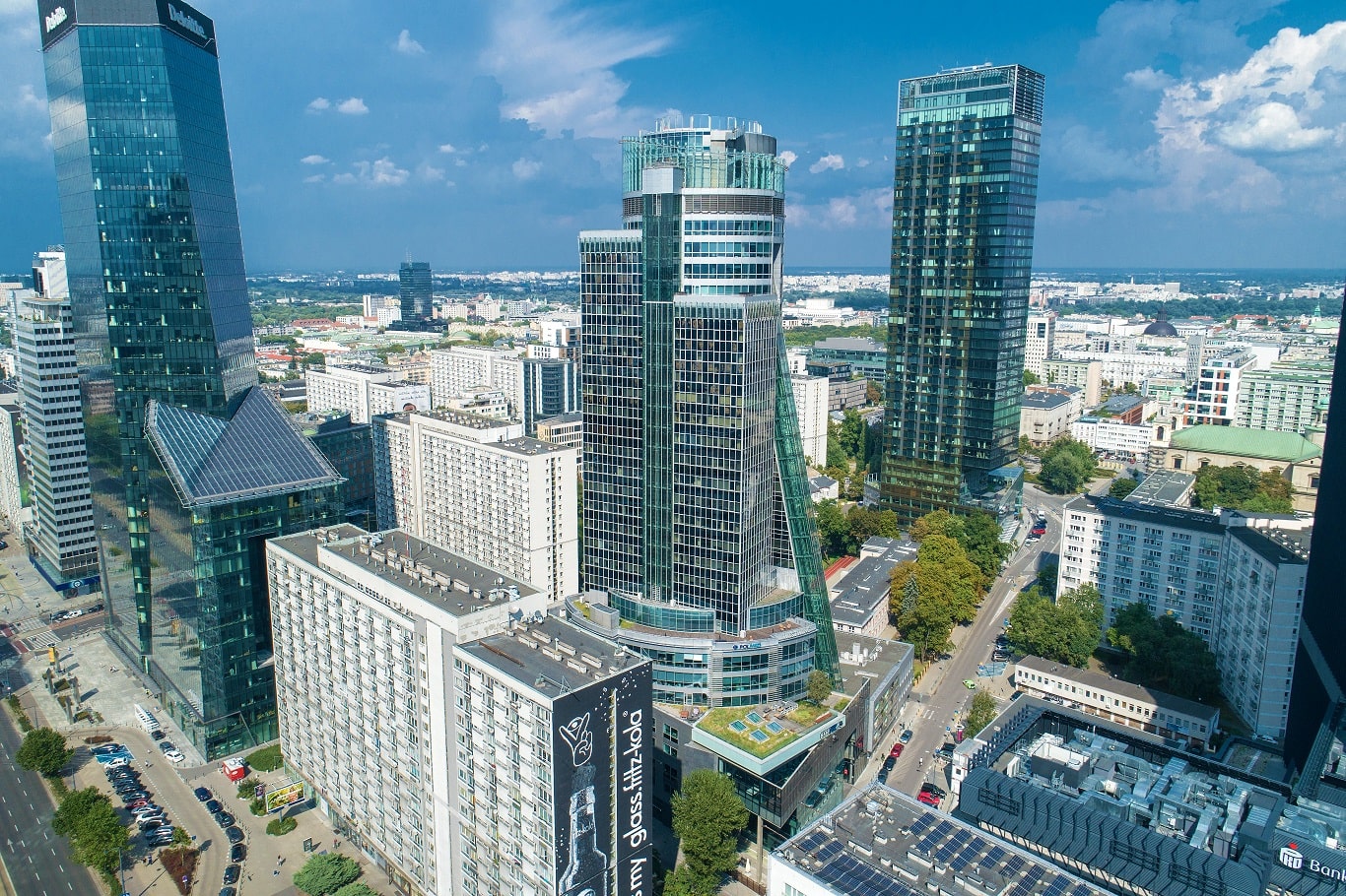 Siedziba główna AXI IMMO pozostaje w Spektrum Tower | Obiekty.org